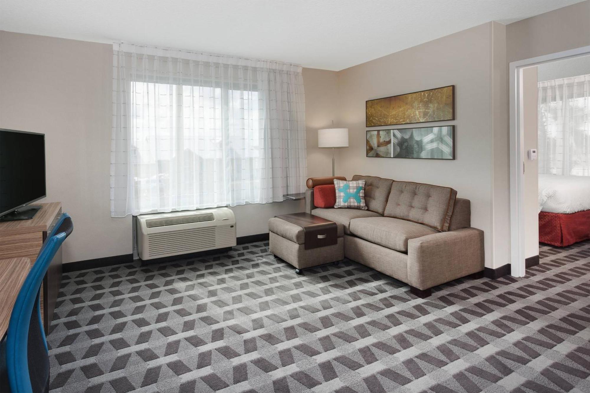 Towneplace Suites By Marriott Titusville Kennedy Space Center Exterior photo